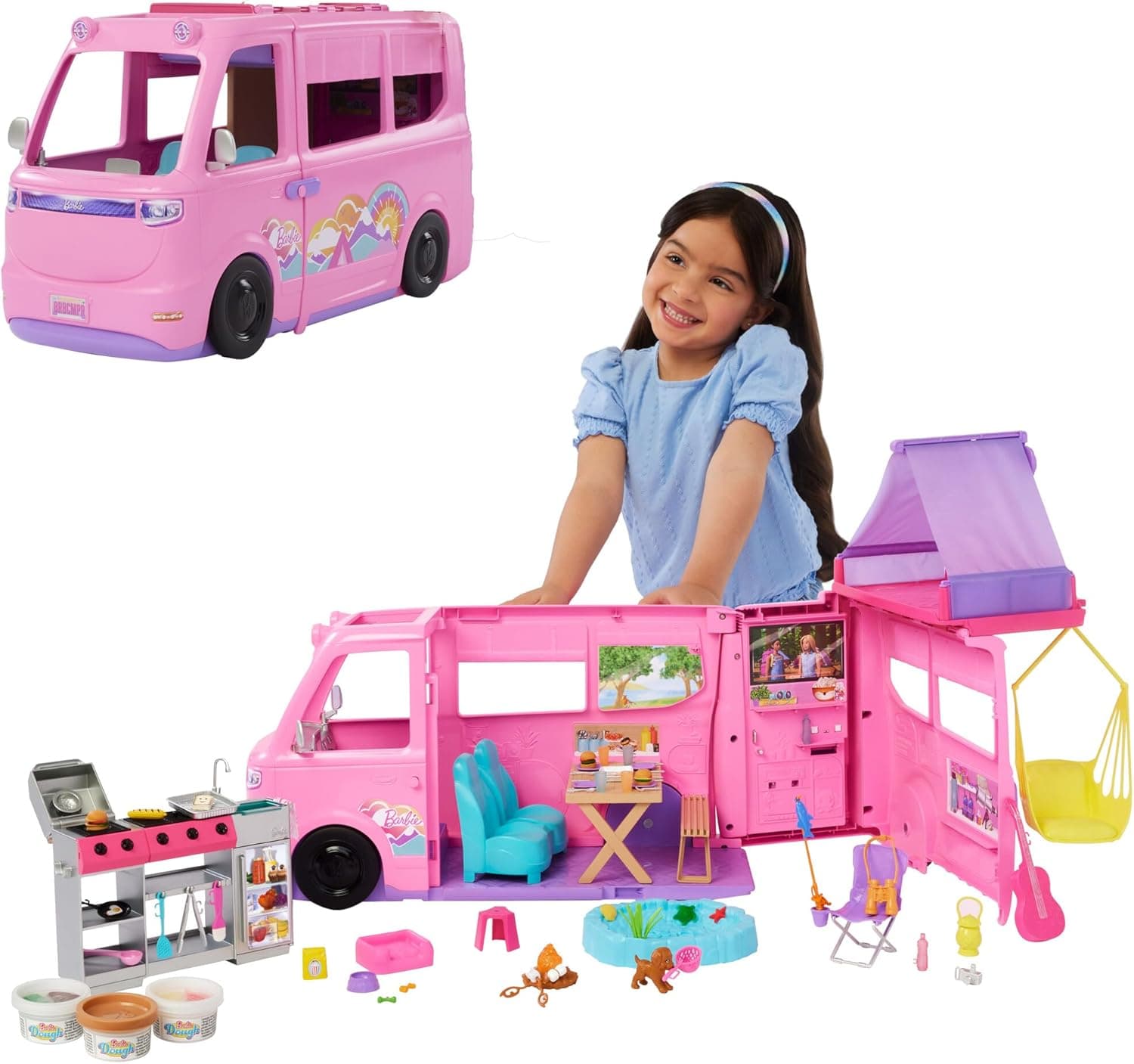 Barbie Súper Caravana DreamCamper Conjunto de juego con tienda de campaña en el techo, columpio, estanque de pesca, barbacoa con función de cambio de color y más de 60 accesorios, incluida masa, HRJ78